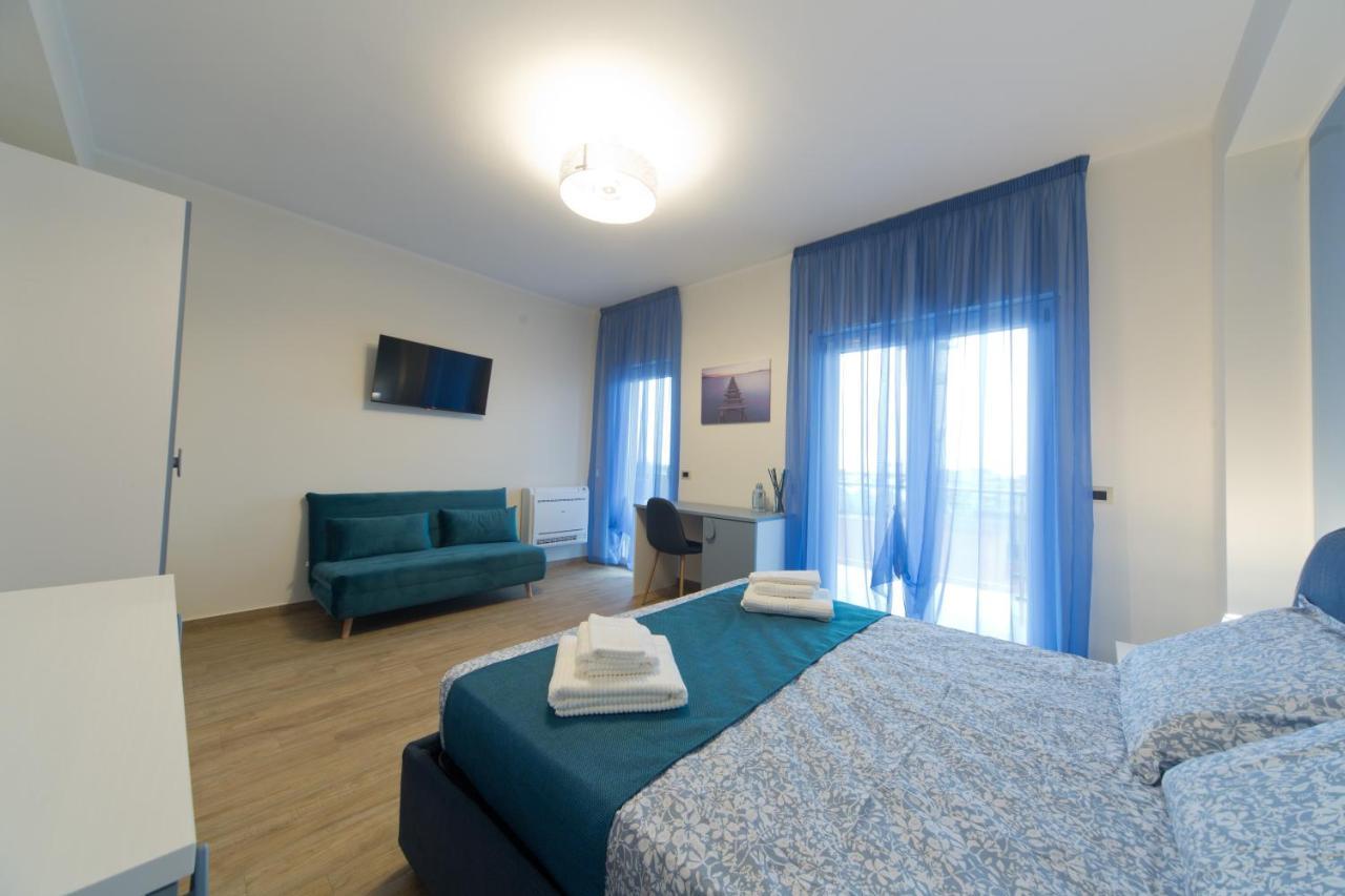 Slow Chic Apartment Beb Policlinico Мессина Экстерьер фото