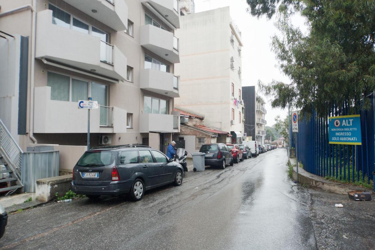 Slow Chic Apartment Beb Policlinico Мессина Экстерьер фото